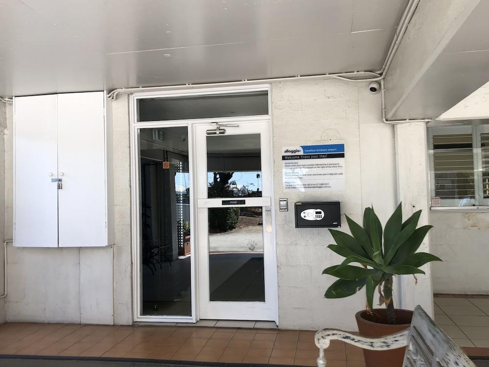 Hamilton Brisbane Airport Hotel Exterior photo